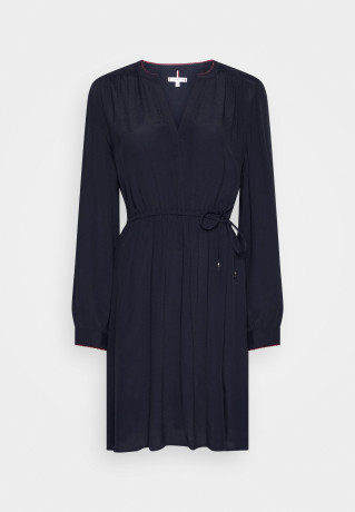 Tommy Hilfiger VIS SOLID RAGLAN DRESS  Day dress desert sky ПЛАТЬЕ С РЕГЛАНОМ VIS SOLID Повседневное платье небо пустыни