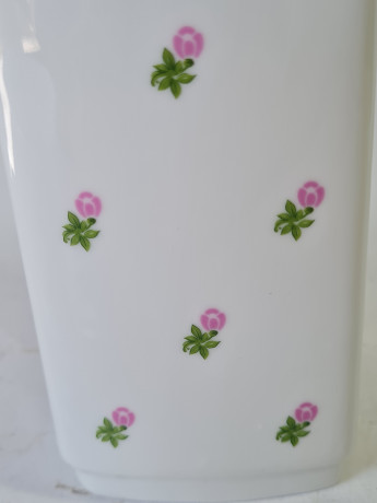 Ваза винтажная Gerold Bavaria / W.Germany с декором из мелких цветов, фарфор, 22 см, Германия, 1960-70гг.