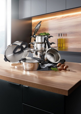 Fissler Fissler Topfset 5-tlg. schwarz INTENSA chrom Набор горшков Fissler, 5 штук. черный ИНТЕНСА