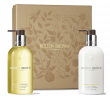 Molton Brown Orange & Bergamot Hand Gift Set Molton Brown Orange & Bergamot Подарочный набор лосьон для ухода за руками и гель для рук, 2 шт х 300 мл