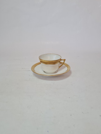 Кофейная пара винтажная, белый фарфор с золотым декором по краю, 7 x 4 см/10,5 см, Германия, 1960-70гг.