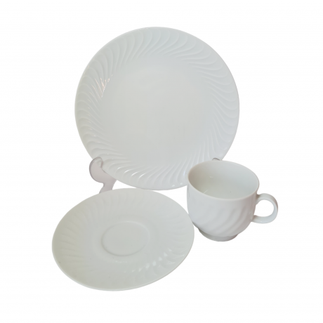 Кофейное трио винтажное Bareuther Waldsassen Bavaria, белый фарфор с декоративным фактурным узором, 9,5 x 6,5 см / 14,5 см / 20 см, Германия, 1960-70гг.