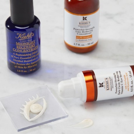 Kiehl’s Powerful-Strength Line-Reducing & Dark Circle Diminishing Vitamin C Eye Serum Сыворотка для кожи вокруг глаз Powerful-Strength, сокращающая морщины и уменьшающая темные круги под глазами с витамином С 15мл
