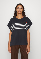 Tommy Hilfiger STRIPE Print T-shirt breton desert sky/white ПОЛОСКА Футболка с принтом бретонская пустыня небо/белый