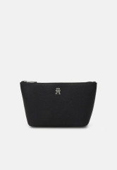 Tommy Hilfiger EMBLEM WASHBAG Wash bag black EMBLEM WASHBAG Мешок для стирки черный