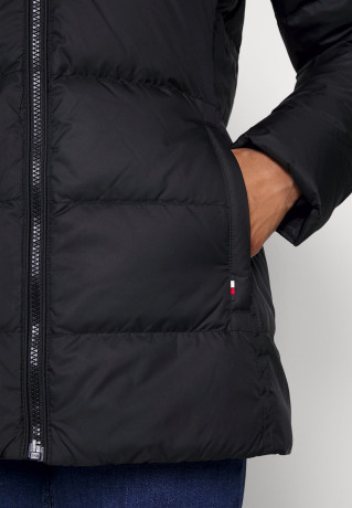 Tommy Hilfiger BAFFLE Down coat black BAFFLE Пуховик черный
