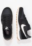 Nike Sportswear INTERNATIONALIST Sneaker low black/summit white/anthracite/sail INTERNATIONALIST Низкие кроссовки женские черный/белый на вершине/антрацит/парус