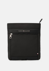 Tommy Hilfiger CASUAL CROSSOVER Across body bag black CASUAL CROSSOVER Сумка через плечо черный