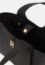 Tommy Hilfiger Handbag black сумочка черный