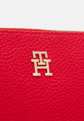 Tommy Hilfiger EMBLEM WASHBAG Wash bag fireworks red EMBLEM WASHBAG Мешок для стирки красный фейерверк