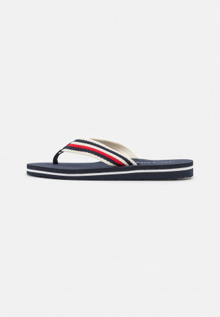 Tommy Hilfiger ESSENTIAL COMFORT  T-bar sandals space blue ESSENTIAL COMFORT Сандалии с Т-образной перемычкой космический синий