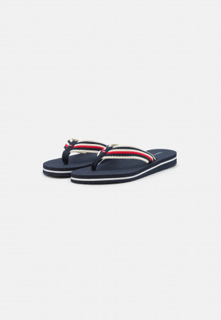 Tommy Hilfiger ESSENTIAL COMFORT  T-bar sandals space blue ESSENTIAL COMFORT Сандалии с Т-образной перемычкой космический синий