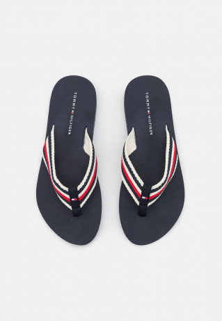 Tommy Hilfiger ESSENTIAL COMFORT  T-bar sandals space blue ESSENTIAL COMFORT Сандалии с Т-образной перемычкой космический синий
