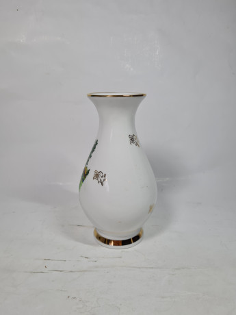 Ваза винтажная Grub aus Wildbad "Влюбленная пара в Шварцвальде", фарфор, 17 см, Германия, 1960-70гг.