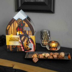 Peters Augmented Reality Adventskalender 2026 'Das Haus des Weihnachtswichtels' alkoholfrei, Безалкогольный шоколадный адвент-календарь 2026 Peters Das Haus des Weihnachtswichtels с AR-заданиями, 300 г