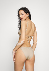 Tommy Hilfiger STRING SIDE TIE Bikini bottoms gold STRING SIDE TIE Плавки бикини золото