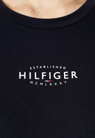 Tommy Hilfiger NEW BRANDED Print T-shirt desert sky NEW BRANDED Футболка с принтом небо пустыни