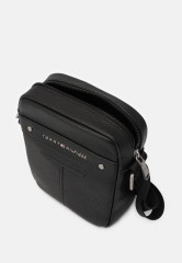 Tommy Hilfiger CENTRAL MINI REPORTER Across body bag black CENTRAL MINI REPORTER Сумка через плечо черный