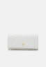 Tommy Hilfiger ICONIC FLAP MONO Wallet weathered white ICONIC FLAP MONO Бумажник выветрившийся белый