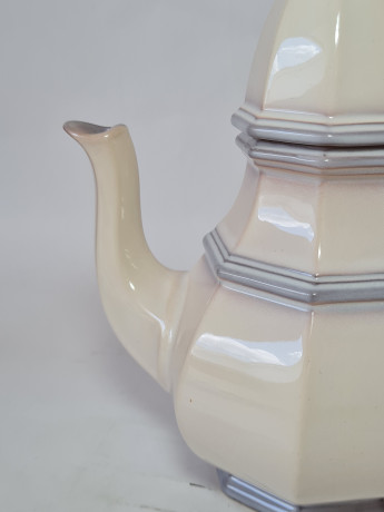 Набор для кофе винтажный Leonardo Classic / Gallo Design, кофейник, молочник, сахарница, фарфор, Германия, 1960-70гг.