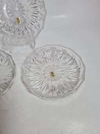 Набор тарелок винтажных VMC Reims, заводская упаковка, стекло, 3 шт., 14,5 см, Франция, 1960-70гг.