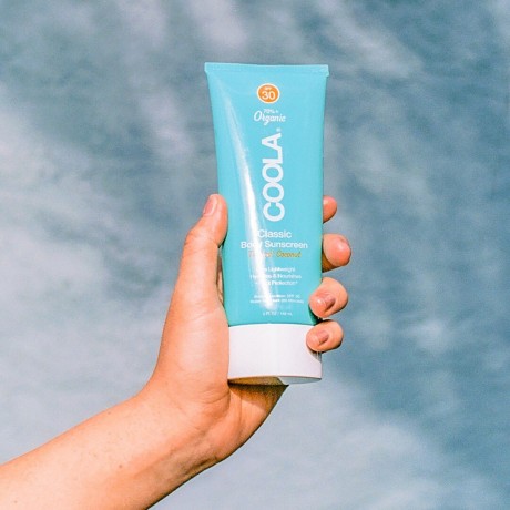 Coola SPF 30 BODY LOTION TROPICAL COCONUT ЛОСЬОН ДЛЯ ТЕЛА SPF 30 ТРОПИЧЕСКИЙ КОКОС