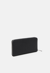 Tommy Hilfiger EMBLEM LARGE Wallet black ЭМБЛЕМА БОЛЬШАЯ Бумажник черный