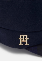 Tommy Hilfiger BAKER BOY HAT  Beanie space blue ШАПКА BAKER BOY Шапочка космический синий