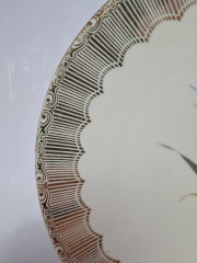 Winterling Marktleuthen Bavaria Чайное трио с позолоченным узором и разноцветными цветами на белом фарфоре, Германия, 1960-70гг.