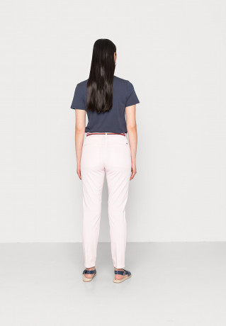 Tommy Hilfiger HAILEY PANT Chinos pastel pink БРЮКИ HAILEY Брюки чинос пастельно-розовый