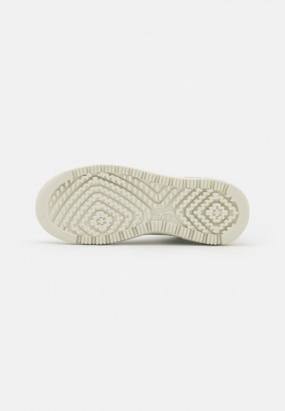 Nike Sportswear AF1 UT 2.0 Sneaker high summit white/sail/black AF1 UT 2.0 Высокие кроссовки женские вершина белый/парус/черный