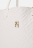 Tommy Hilfiger ICONIC TOMMY TOTE MONO Tote bag weathered white ICONIC TOMMY TOTE MONO Сумка-тоут выветрившийся белый