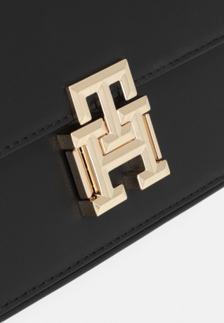 Tommy Hilfiger PUSH Handbag black ПУШ сумочка черный