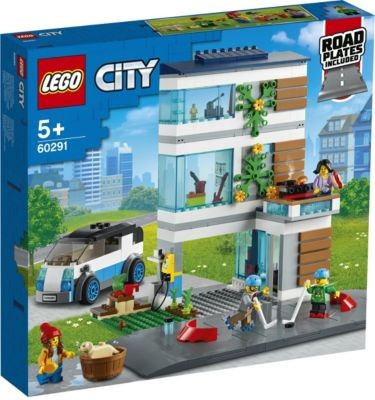LEGO City 2er Set: Community 60291 Modernes Familienhaus + Town 60304 Strassenkreuzung mit Ampeln Город Набор из 2 предметов: Сообщество 60291 Современный семейный дом + Город 60304 Перекресток со светофором