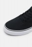 Nike SB CHRON UNISEX Sneaker low black/white CHRON UNISEX Низкие кроссовки женские черно-белый