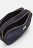 Tommy Hilfiger POPPY CROSSOVER Across body bag space blue POPPY CROSSOVER Сумка через плечо космический синий