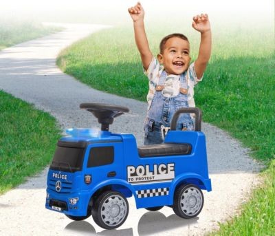 Jamara Rutscher Mercedes-Benz Antos Polizei Гонщик Mercedes-Benz Antos Police