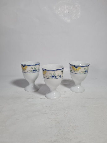 Подставка для яиц винтажная Hutschenreuther с ботаническим принтом, фарфор, 3 шт., 7 см, Германия, 1980-90гг.