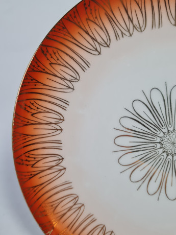 Чайное трио винтажное Hutschenreuther Arzberg Bavaria в бело-оранжевых тонах с золотым декором, фарфор, Германия, 1970-80гг.