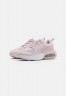 Nike Sportswear AIR MAX VERONA Sneaker low barely rose/white/metallic silver AIR MAX VERONA Низкие кроссовки женские едва розовый/белый/серебристый металлик