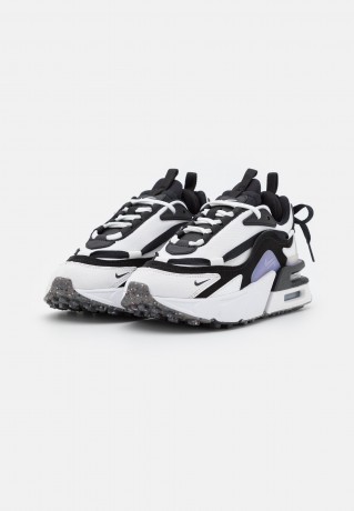 Nike Sportswear AIR MAX FURYOSA Sneaker low black/summit white AIR MAX FURYOSA — Низкие кроссовки женские черный/высокобелый