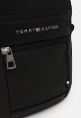 Tommy Hilfiger MINI REPORTER Across body bag black MINI REPORTER Сумка через плечо черный