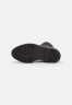 Tommy Hilfiger FEMININE SEASONAL UTILITY Platform ankle boots black FEMININE SEASONAL UTILITY Ботильоны на платформе черный
