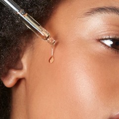 St.Tropez Luxus Selbstbrauner Tonic Tropfen  Роскошные тонизирующие капли для автозагара