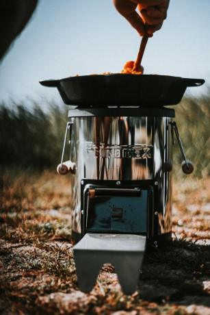 Petromax Petromax Multiofen rf33, Raketenofen rf33 die perfekte Camping Kochstelle, Kocher Мультипечь Petromax RF33, Ракетная печь RF33 идеальная походная печь, плита