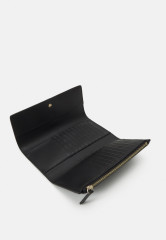 Tommy Hilfiger PLUSH LARGE FLAP WALLET Wallet black КОШЕЛЕК С БОЛЬШИМ КЛАПАНОМ PLUSH Бумажник черный