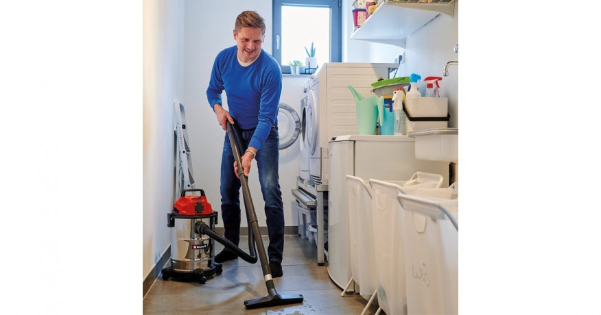 Einhell Einhell Nass-/Trockensauger TC-VC 1820 SA rot/silber rot/silber Пылесос для влажной и сухой уборки Einhell TC-VC 1820 SA красный/серебристый