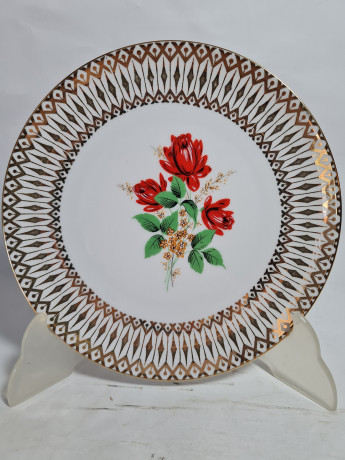 Чайное трио винтажное Winterling Marktleuthen Bavaria с алыми цветами и золотым декором, фарфор, Германия, 1960-70гг.