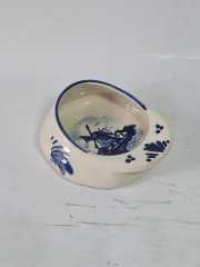 Пепельница винтажная Delft &quot;Кепка&quot;, ручная роспись, фарфор, 11 х 5 см, Нидерланды, 1960-70гг.