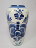 Ваза винтажная среднего размера Delft Holland "Синие цветы", дельфтский фарфор, 17,5 см, Голландия, 1960-70гг.